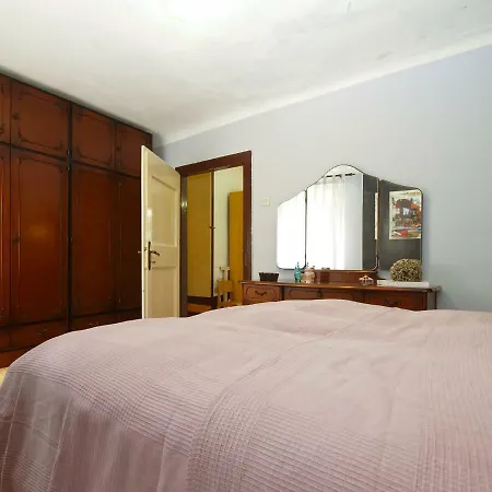 House Andrea 1869 *